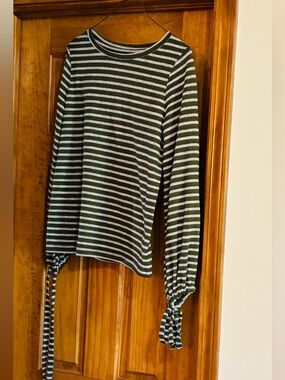 Striped Long Sleeve Shirt green white Ana brand